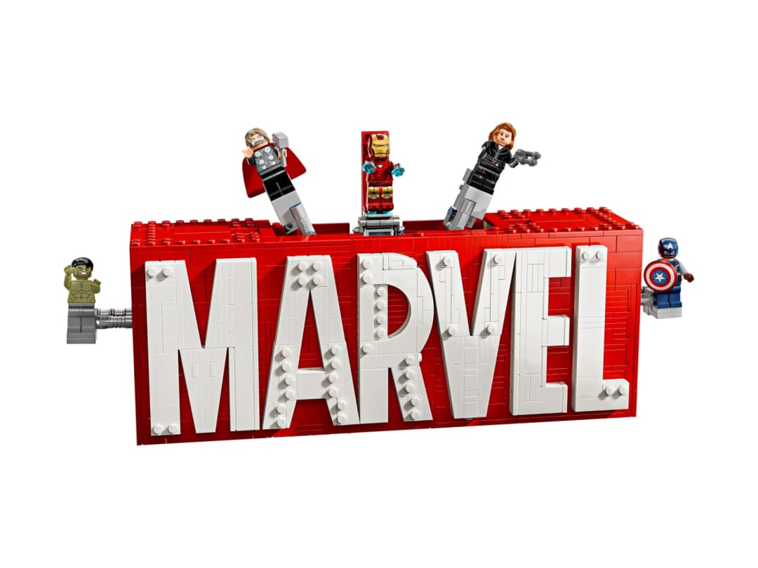Логотип і мініфігурки MARVEL — зображення 1 з 8
