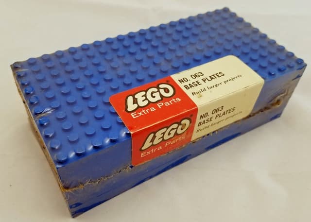 Five Large Base Plates - Blue