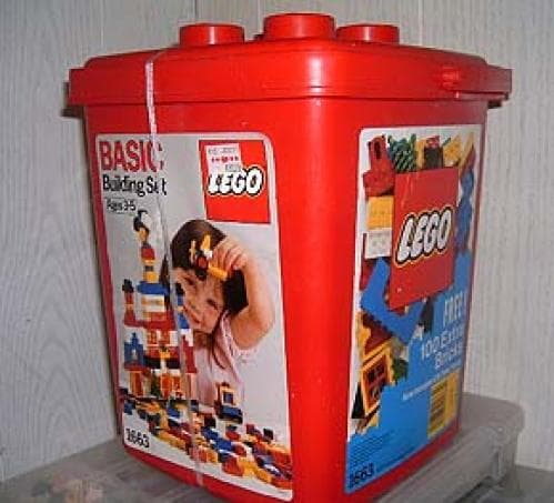 Building Set in Bucket