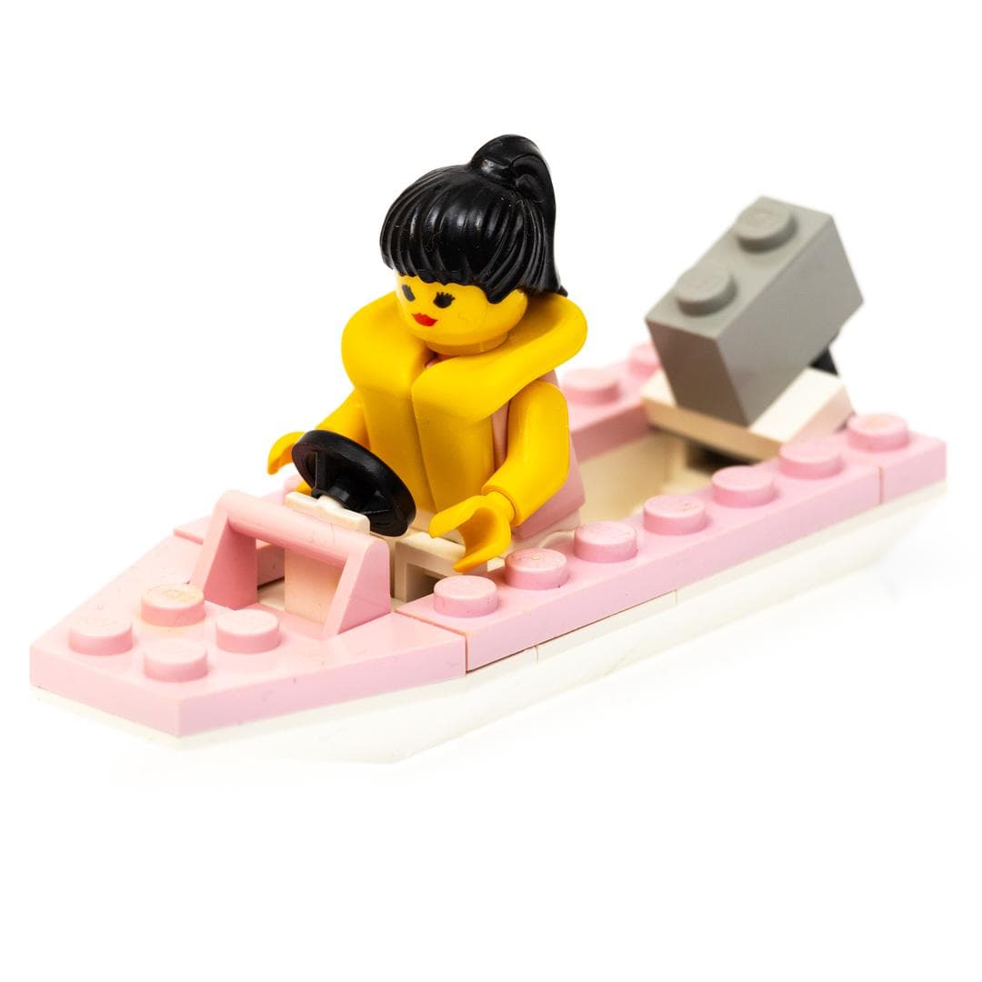 Speedboat