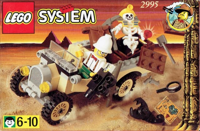 Adventurers Car & Skeleton