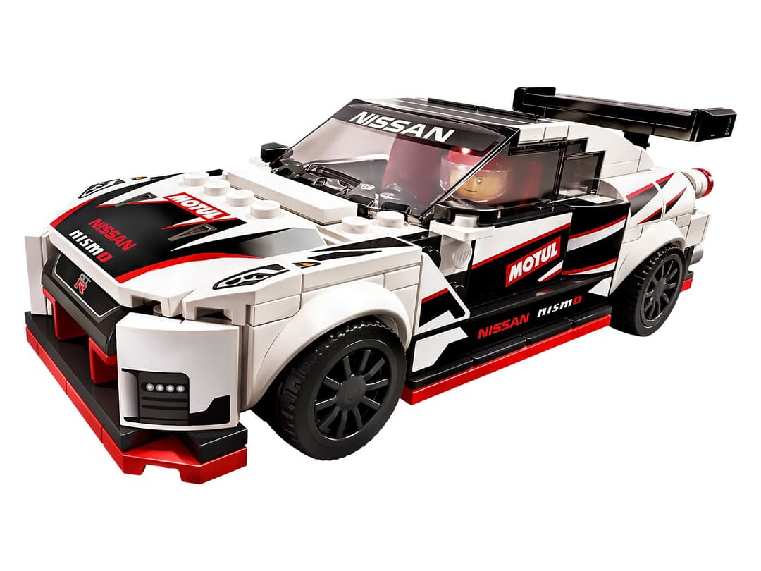 Автомобіль Nissan GT-R NISMO