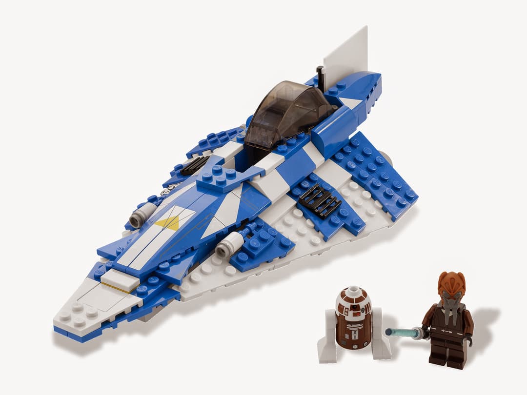 Plo Koon's Jedi Starfighter™