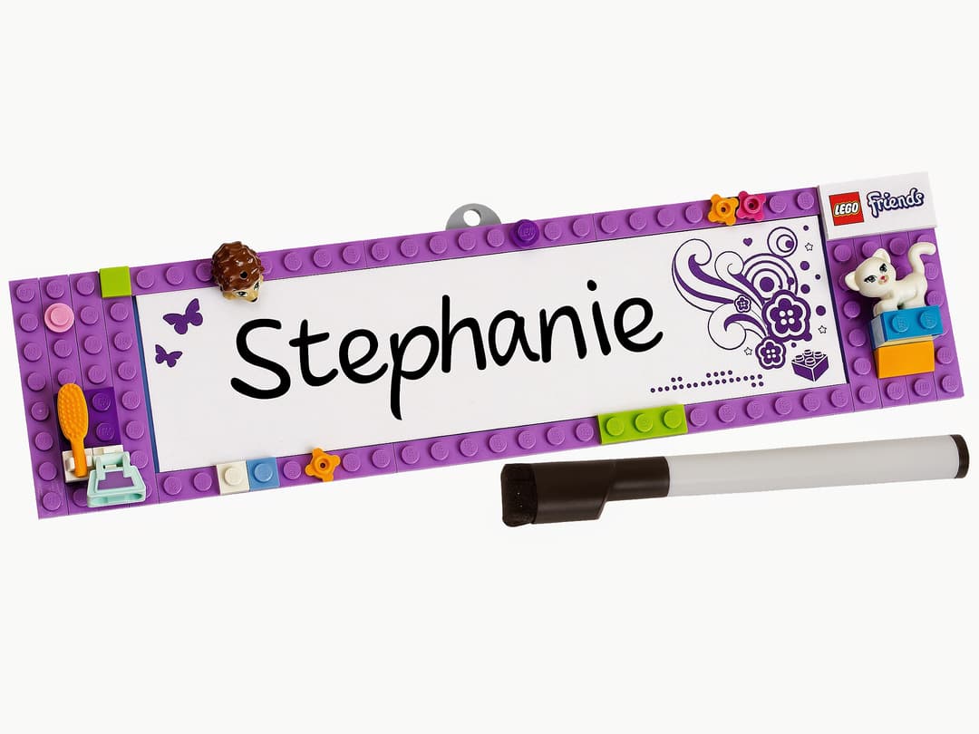 Friends Name Sign
