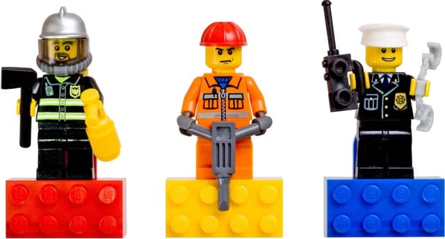 City Hero Magnet Set
